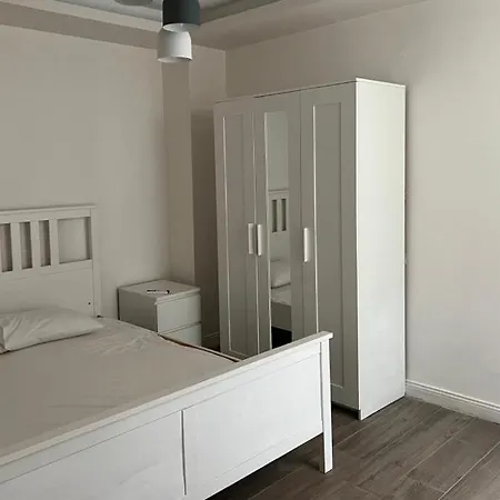 Enoya Ilica * Çeşme